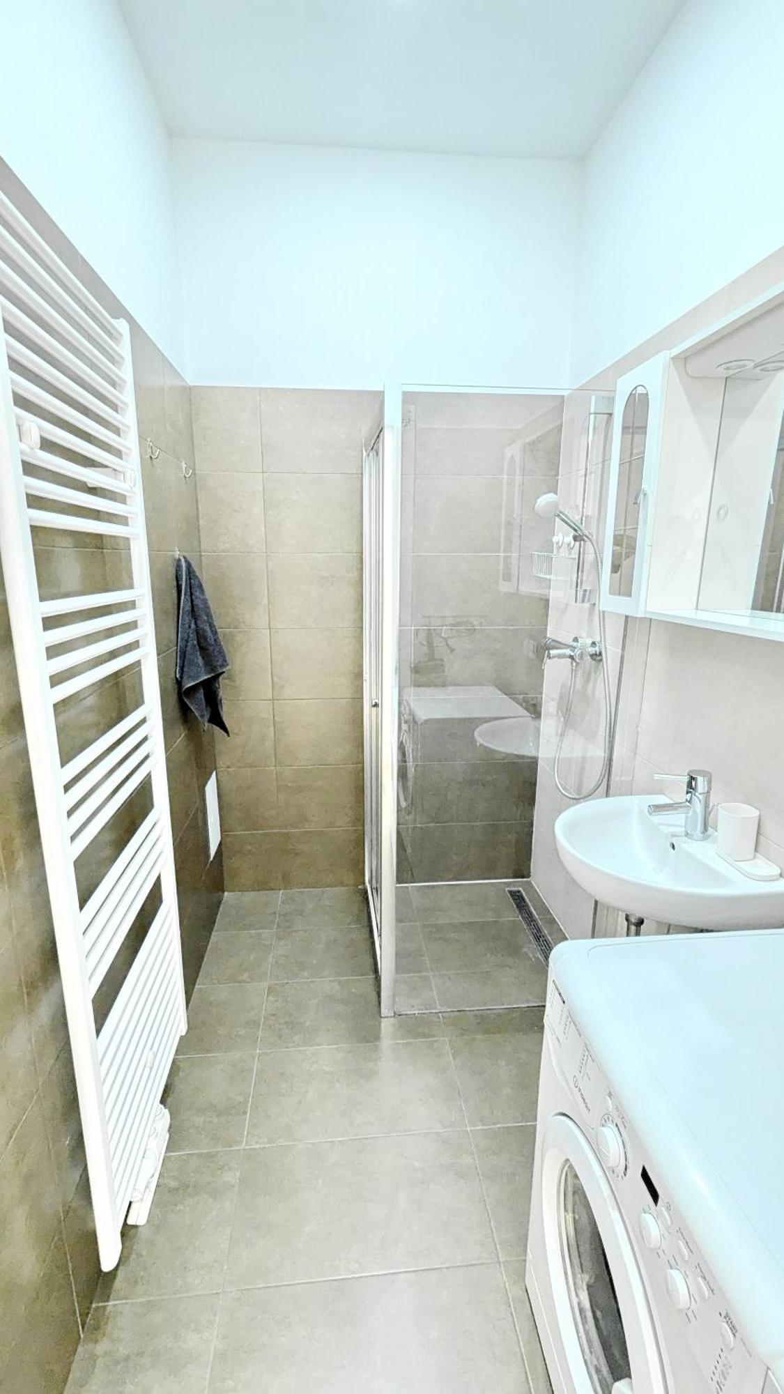 Cozy Apartment- 5 Minutes To Danube River * Wiedeń