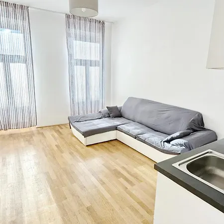 Cozy Apartment- 5 Minutes To Danube River Vienna Exterior photo